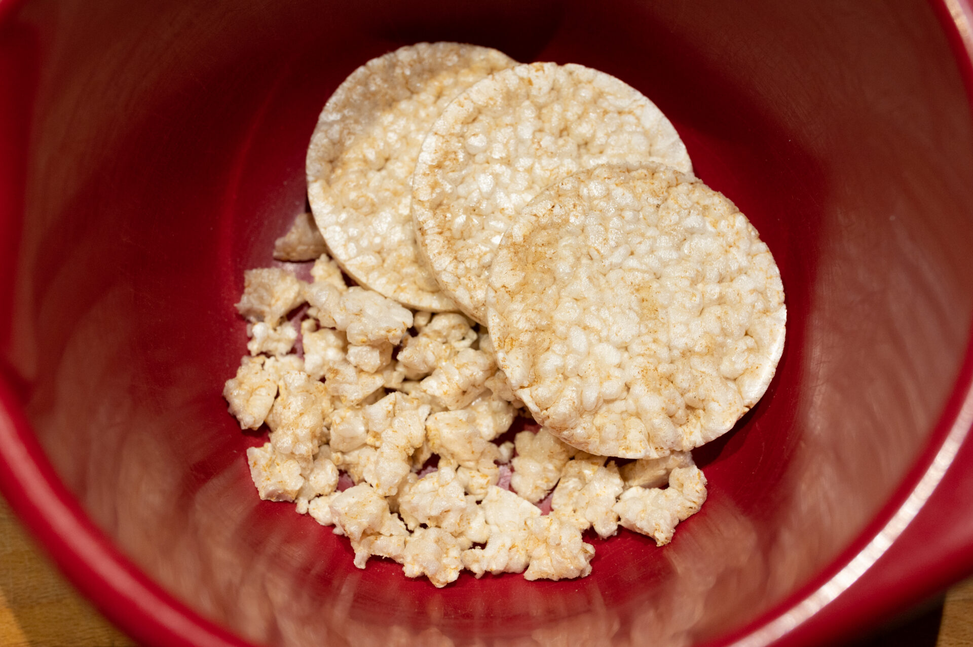 VEGANES ZWIEBELMETT AUS REISWAFFELN - improplant